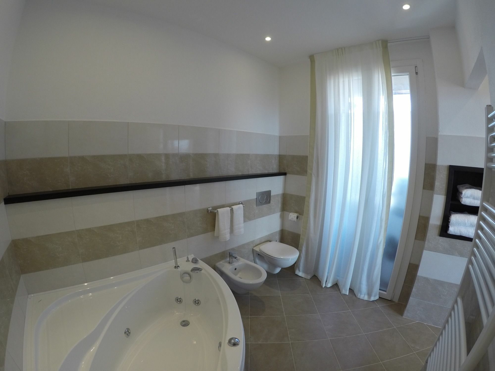 Guesthouse Il Grattacielo Sul Golfo 라스페치아 외부 사진